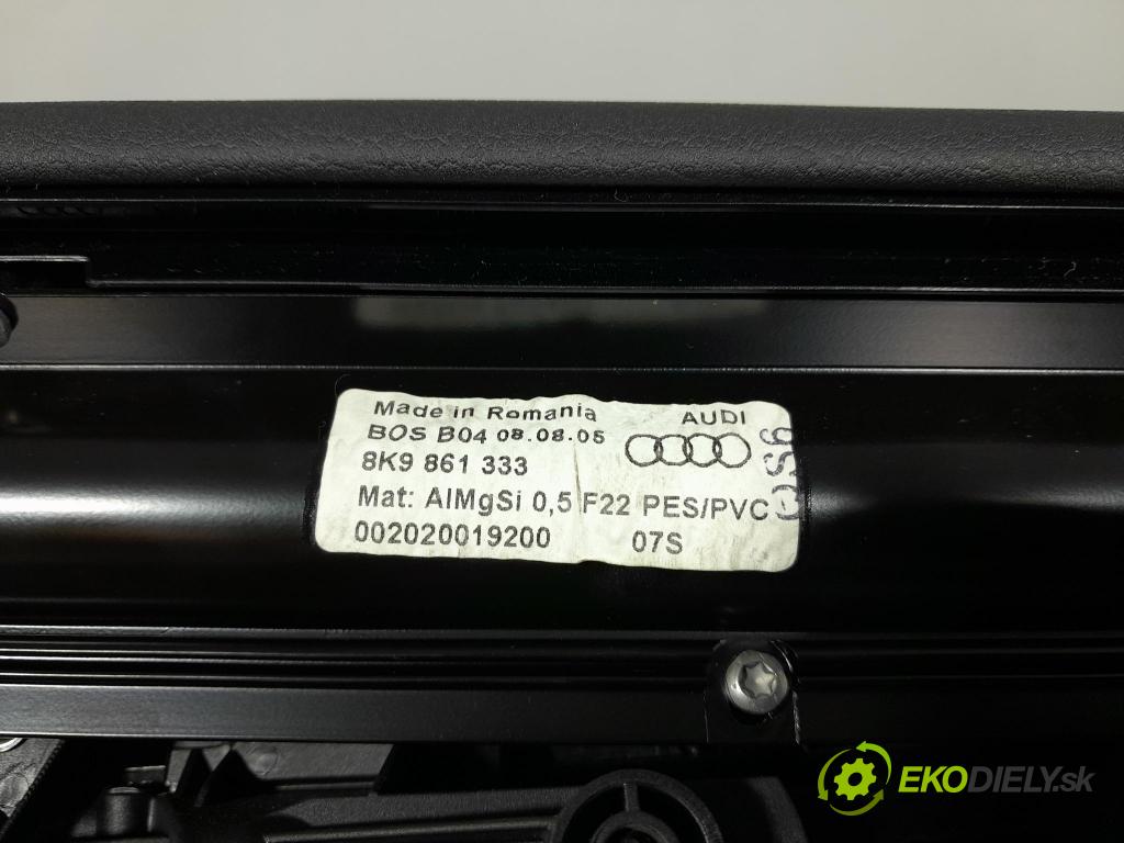 Audi A4 2008 Čalounictví: dvere zad ľavá 