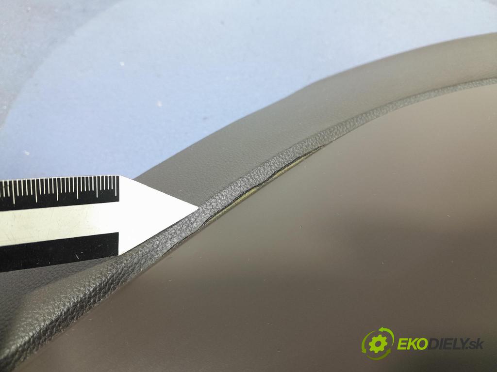 Renault Espace 2015 kryt Plast: Interiéry: 682401463R