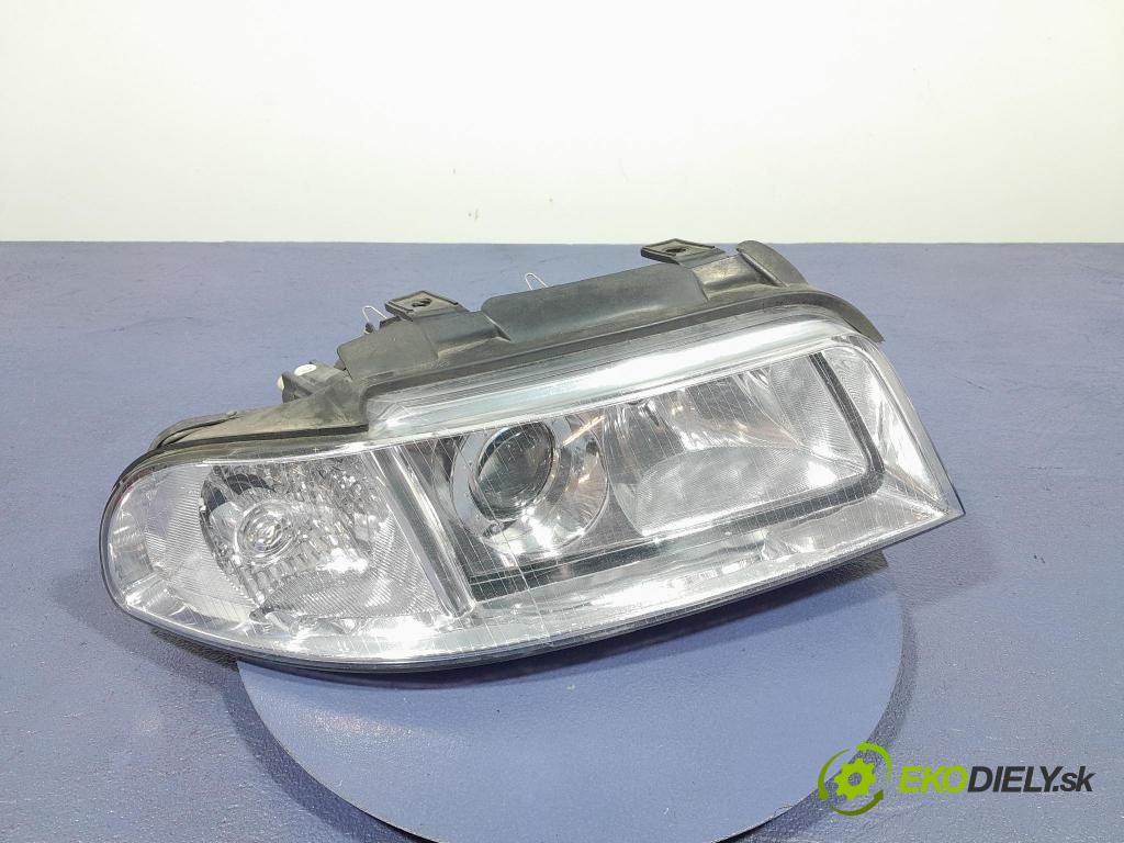 Audi A4 1995 Reflektor: v pravo: