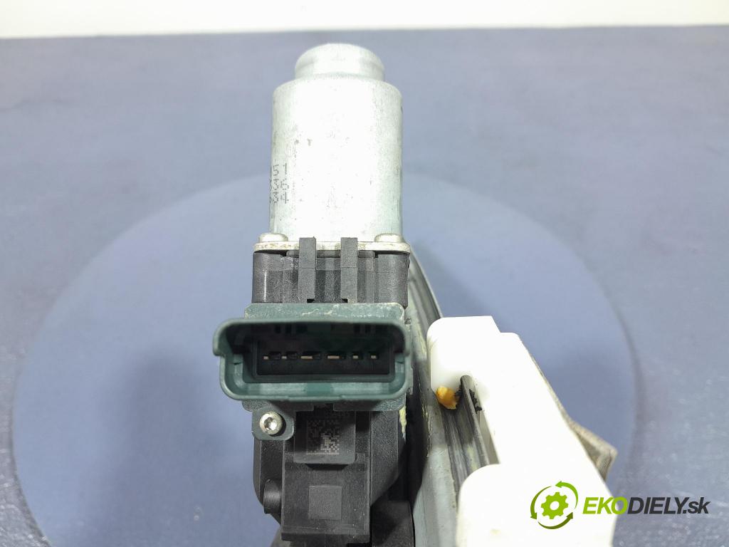 Renault Espace 2015 mechanizmus okna Okná: zad v pravo: 122923ARD