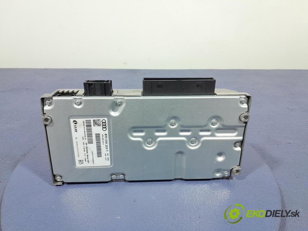 Audi A4 2008 Zesilovač: 8T0035223T