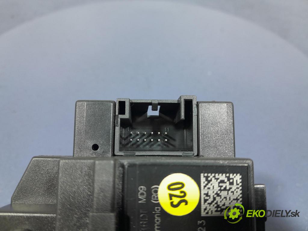 Audi A4 2008 Spínač zapaľovania: 8K0909131C