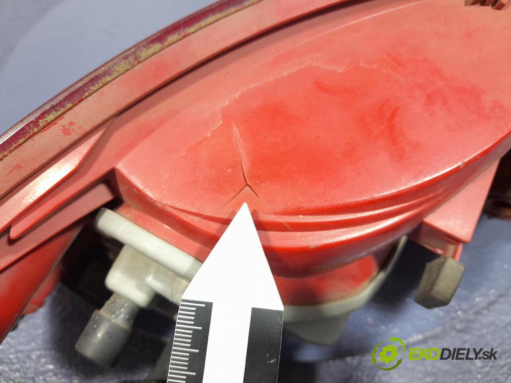 Audi A4 2008 světlo Zad: Práva: Mimo: 8K9945096