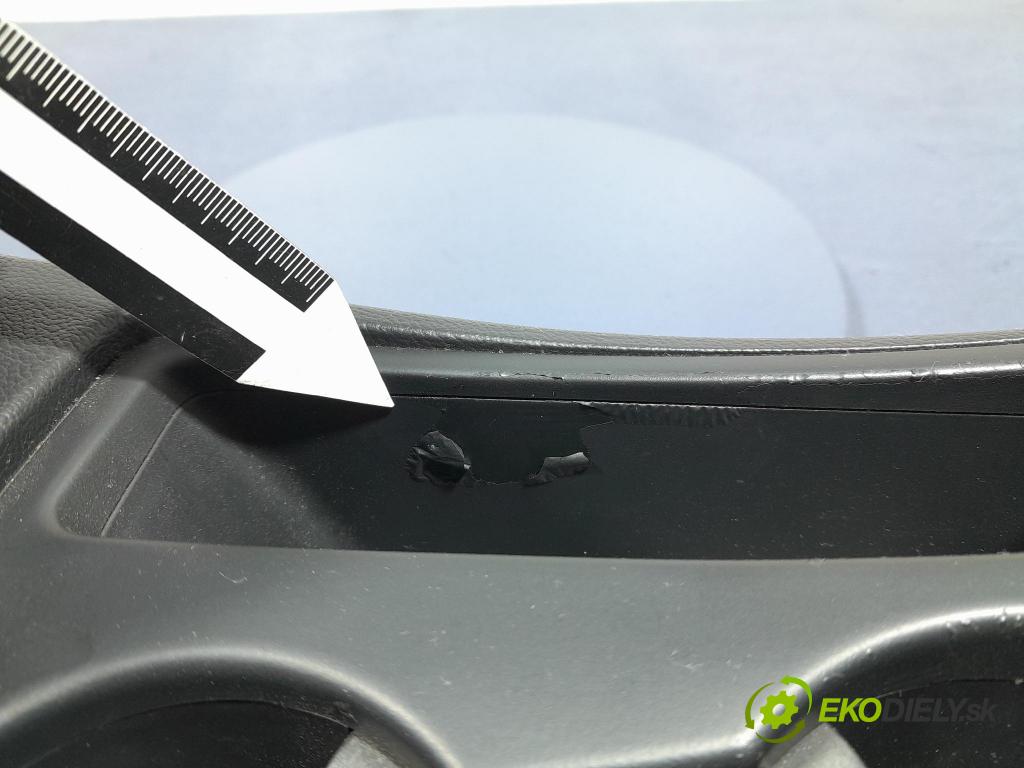 Audi A4 2008 operadlo