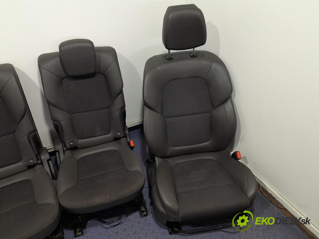 Renault Espace 2015 sedačke: Set.: