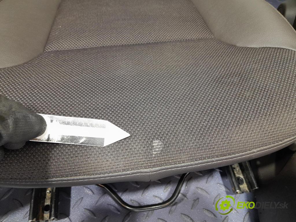 Renault Espace 2015 sedačke: Set.: