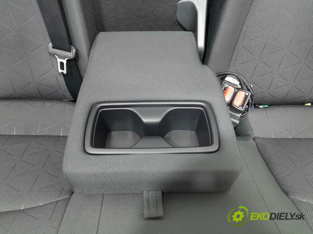 Toyota Rav4 2020 Sedačka zadný