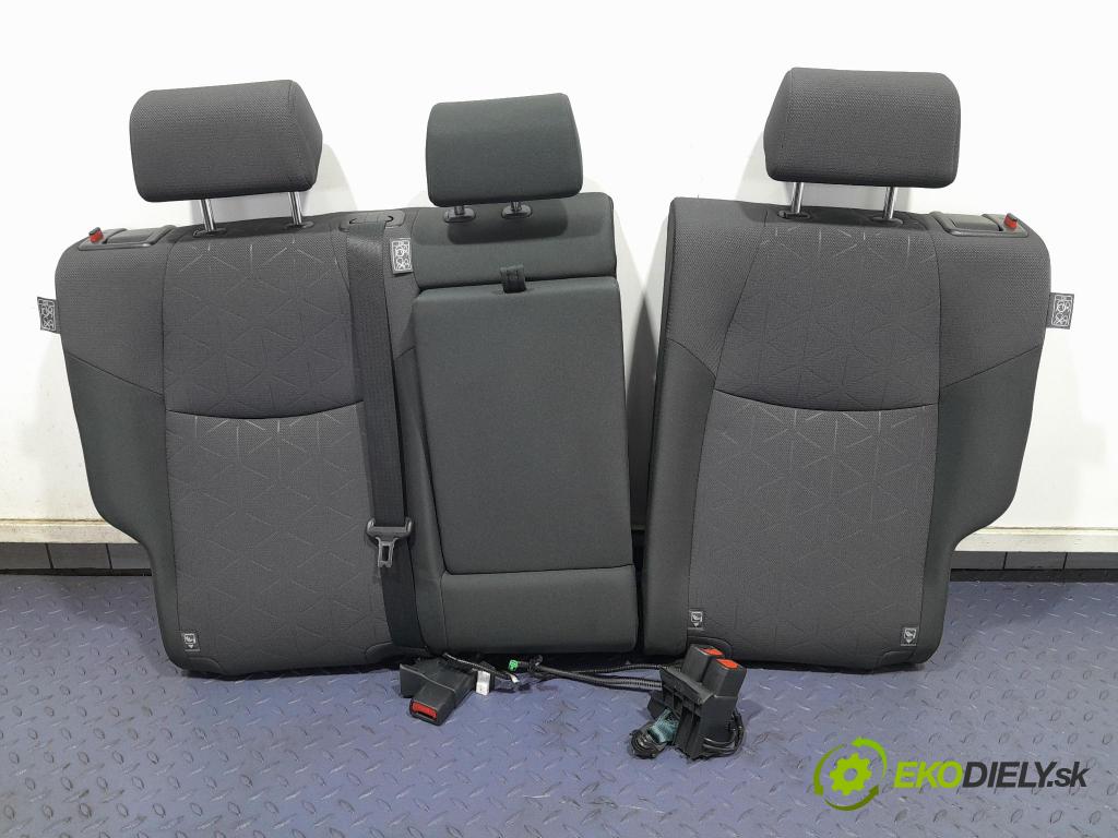 Toyota Rav4 2020 Sedačka zadný