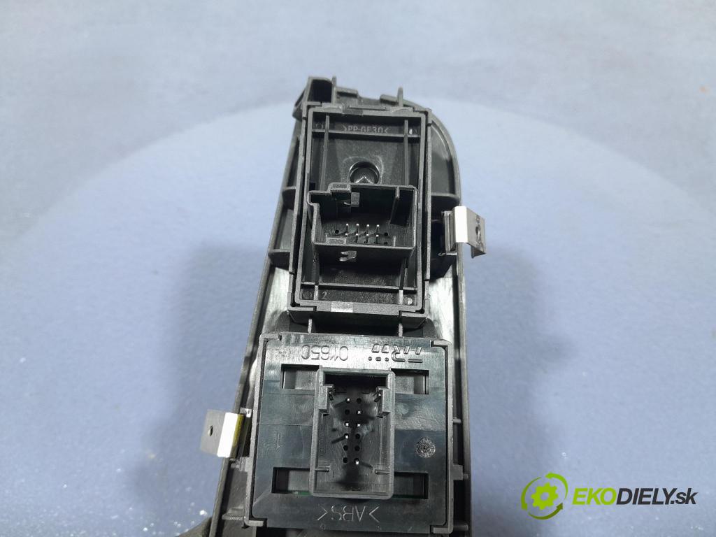 Fiat Bravo 2007 prepínač Okná: 735380453