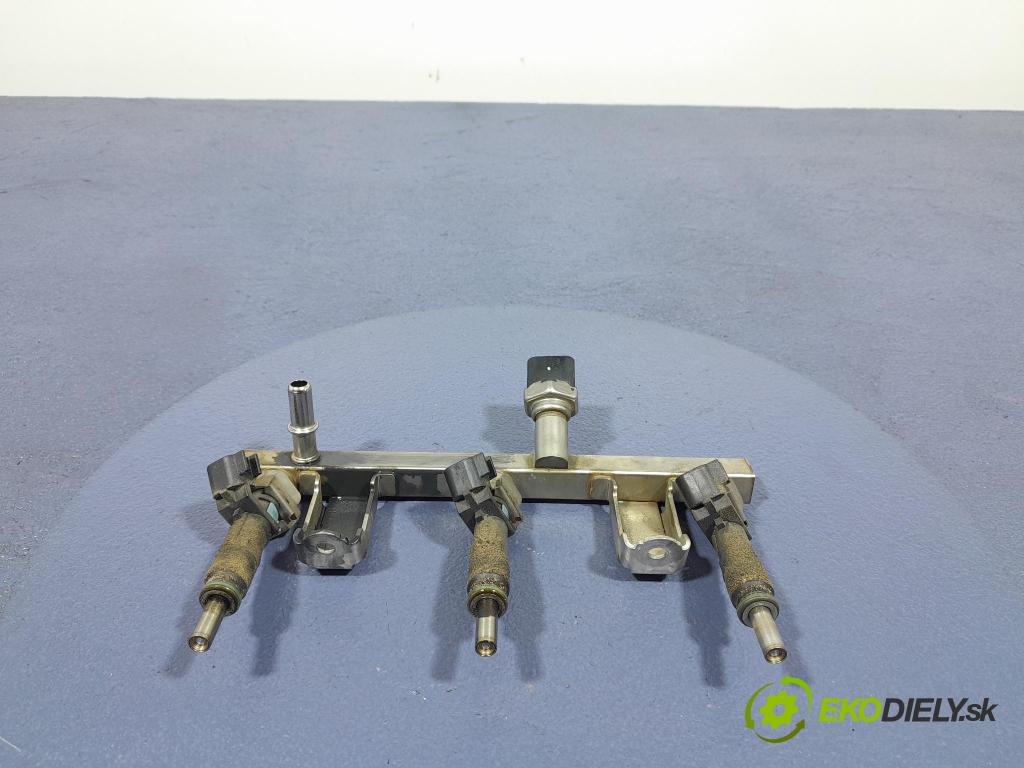 Ford Focus 2019 lišta Dodávka: HX7G-9H487-AC