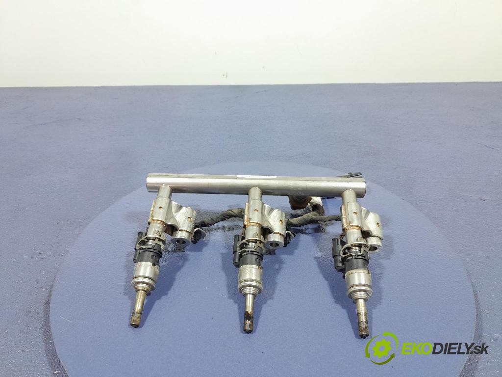 Ford Focus 2019 lišta Dodávka: HX7G-9D280-AA