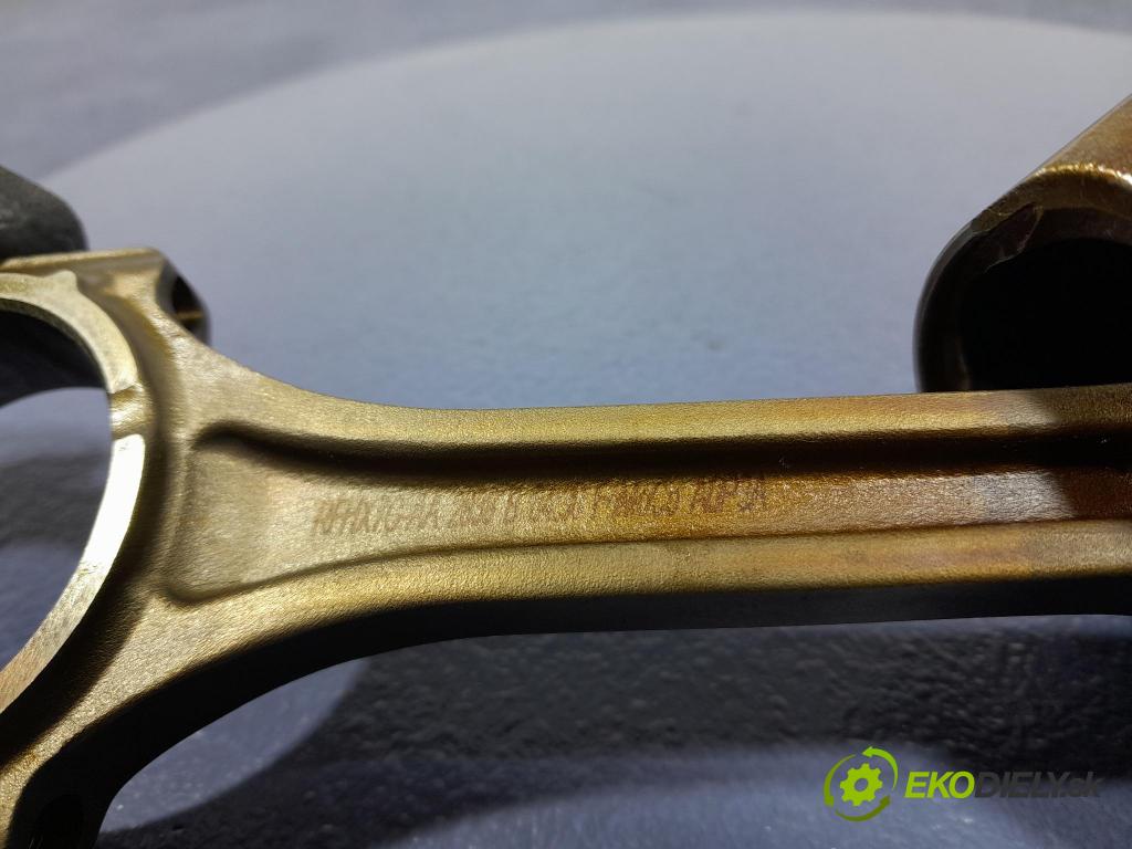 Ford Focus 2019 piest