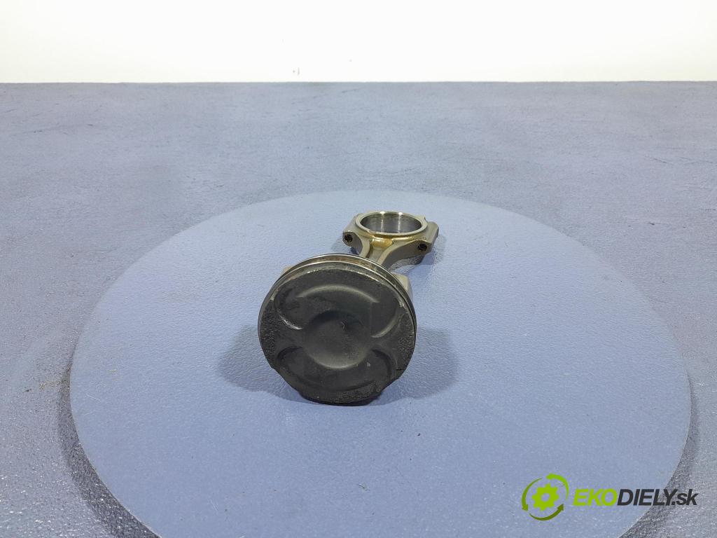 Ford Focus 2019 piest