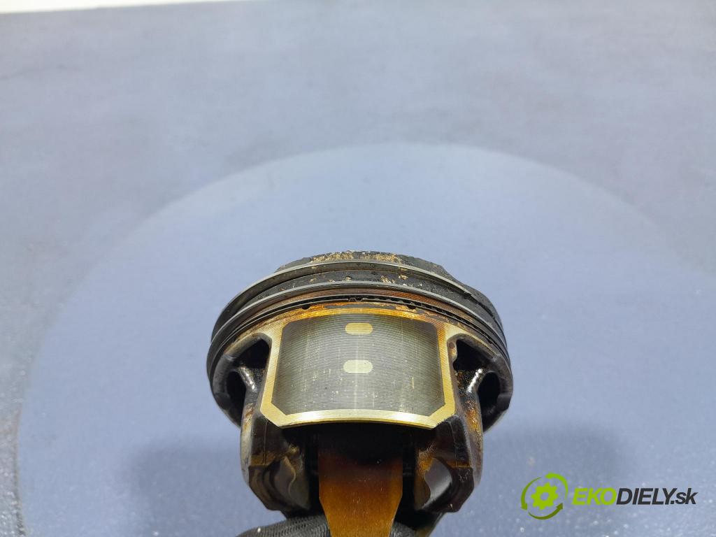 Ford Focus 2019 piest