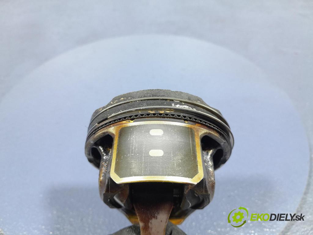 Ford Focus 2019 piest