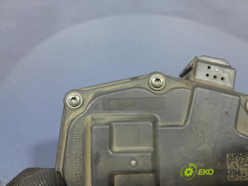 Ford Focus 2019 klapka HX7G-9F991-AA