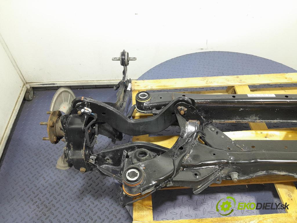 Ford Focus 2019 výstuha Pozastavenia: zad