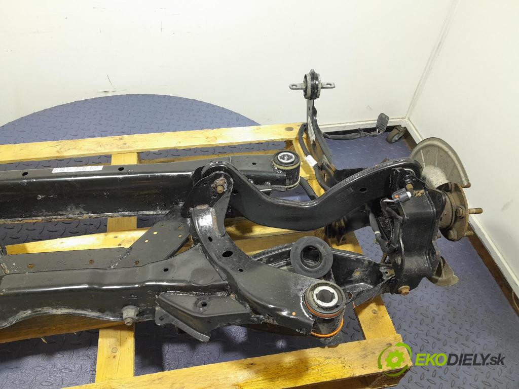 Ford Focus 2019 výstuha Pozastavenia: zad