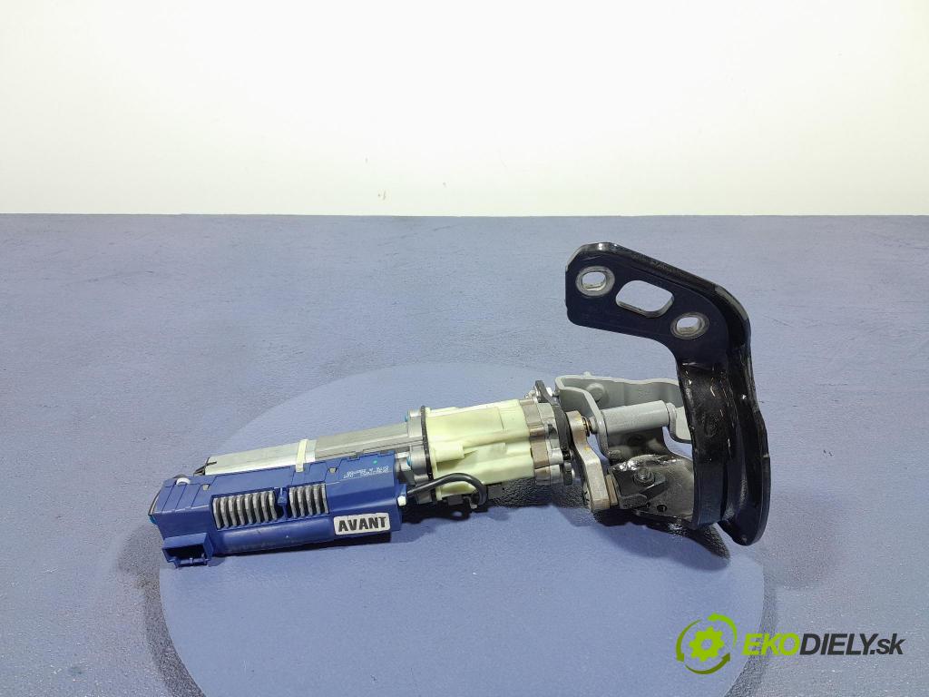 Audi A4 2008 Aktuátor: 8K9827852