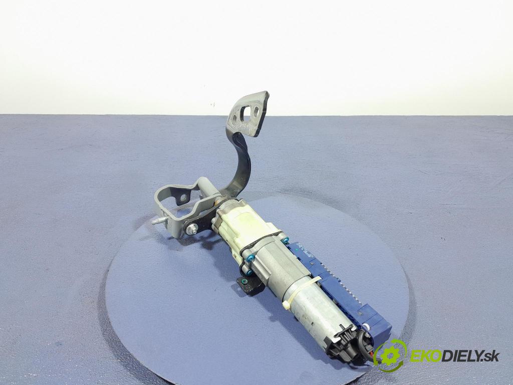 Audi A4 2008 Aktuátor: 8K9827852