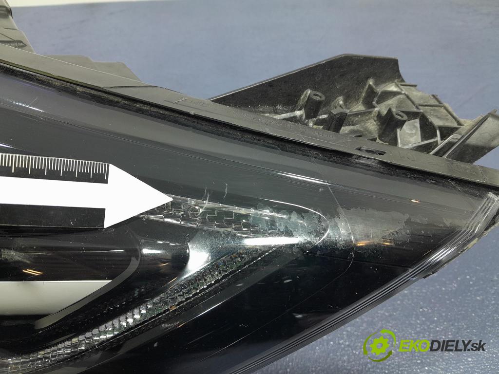 Renault Espace 2015 Reflektor: Vľavo: 260608372R