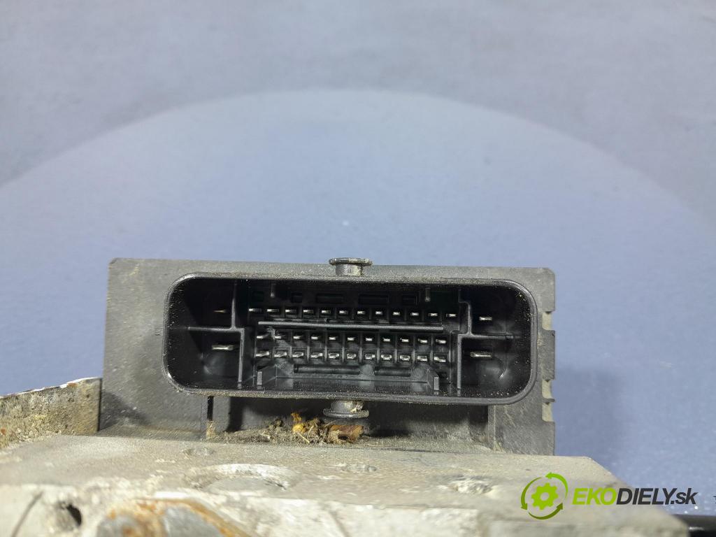 Audi A4 2008 čerpadlo ABS x 8K0614517BT