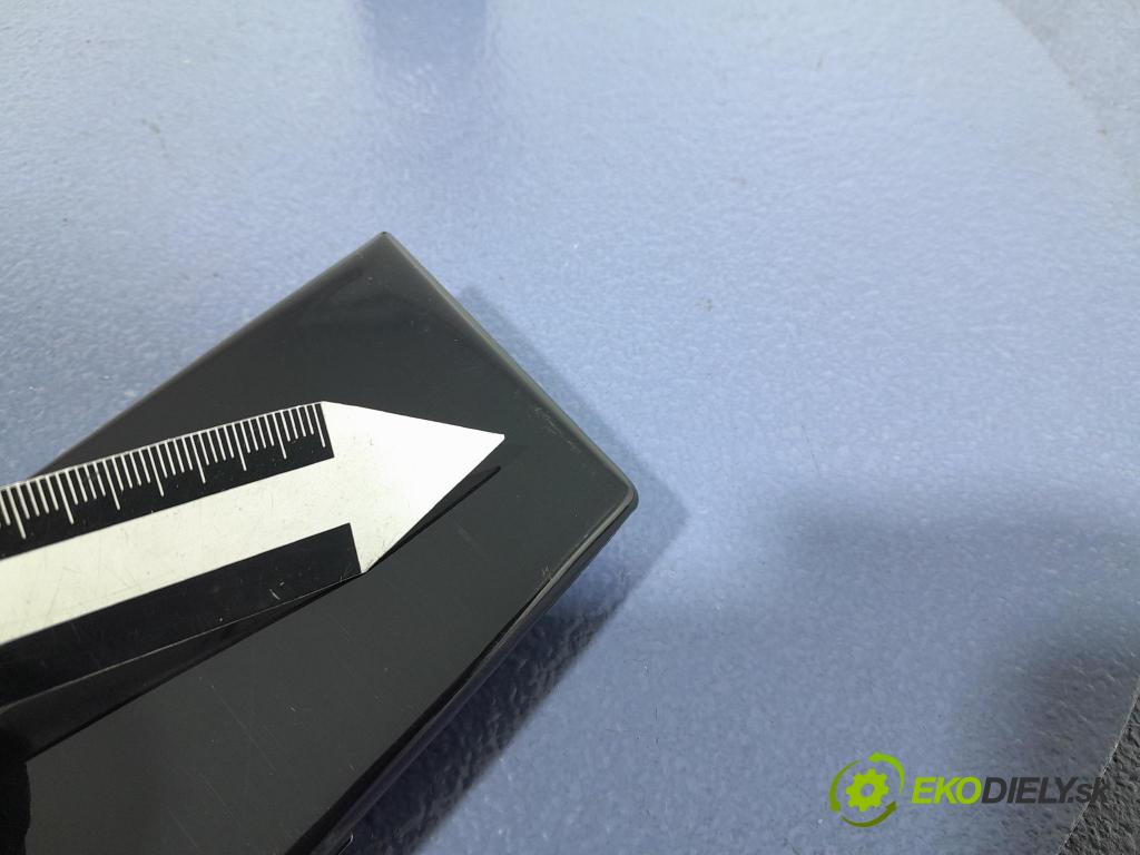 Renault Espace 2015 lišta Dekoratívne: 822830147R