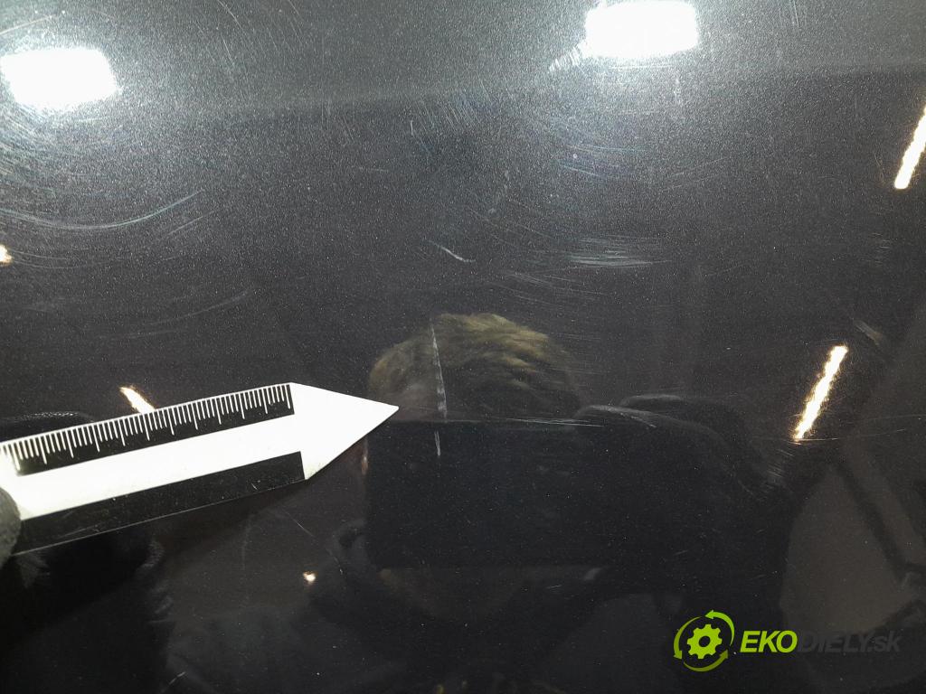 Audi A4 2008 dvere Predné pravé