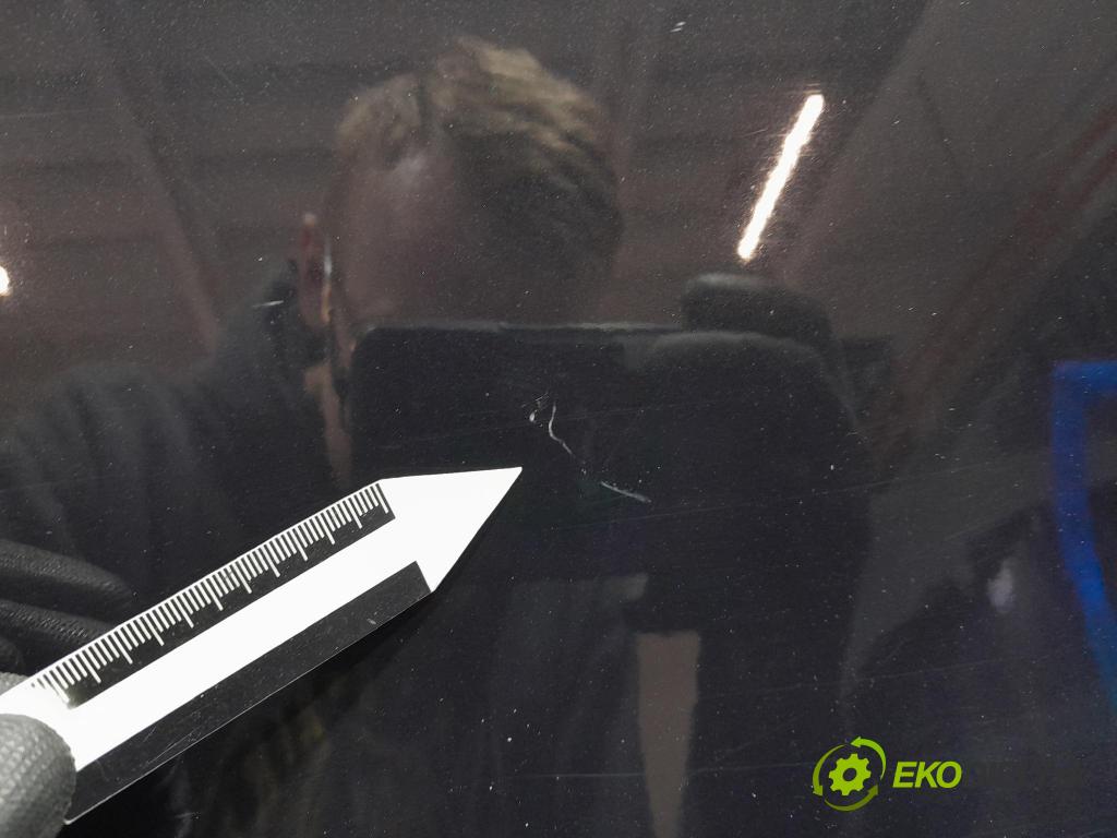 Audi A4 2008 dvere Predné pravé