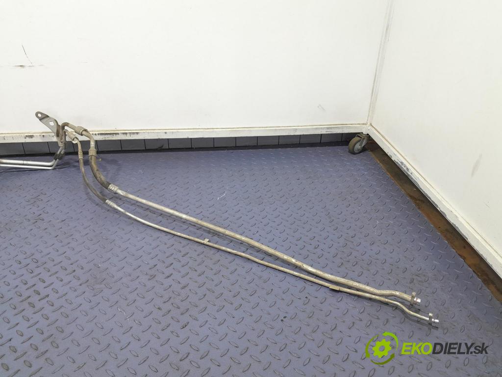 Renault Espace 2015 rúrka Klimatizácia: 924629636R