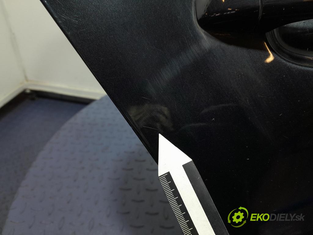 Audi A4 2008 dvere zad pravé