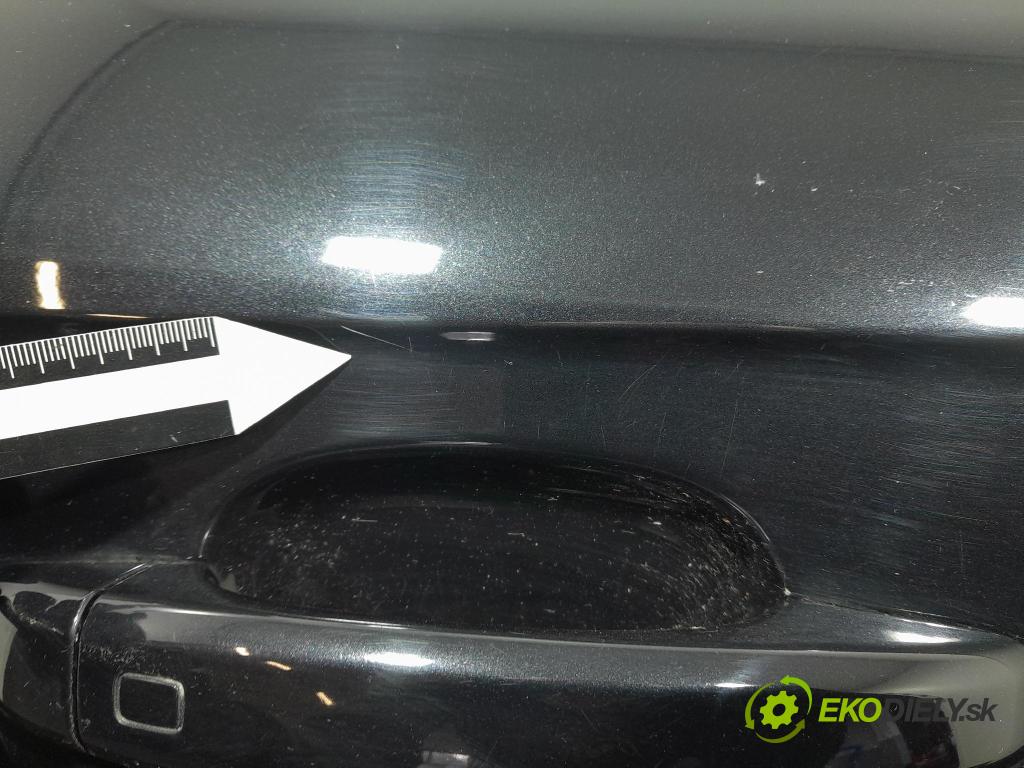 Audi A4 2008 dvere zad pravé