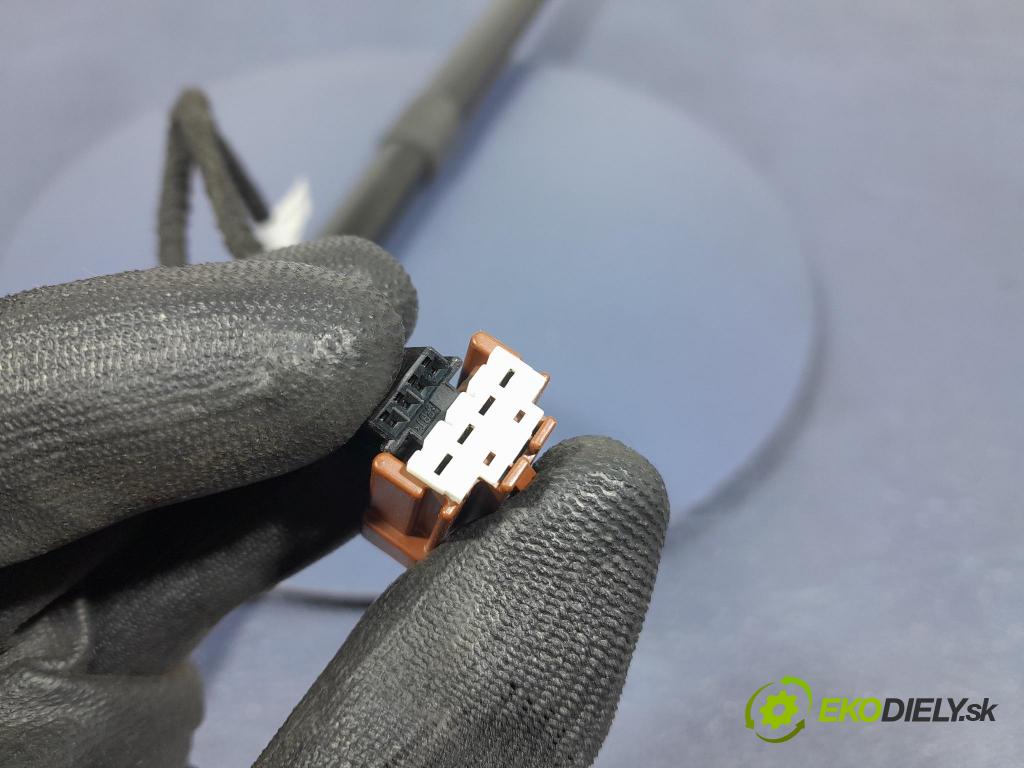 Renault Espace 2015 Aktuátor: 904527505R