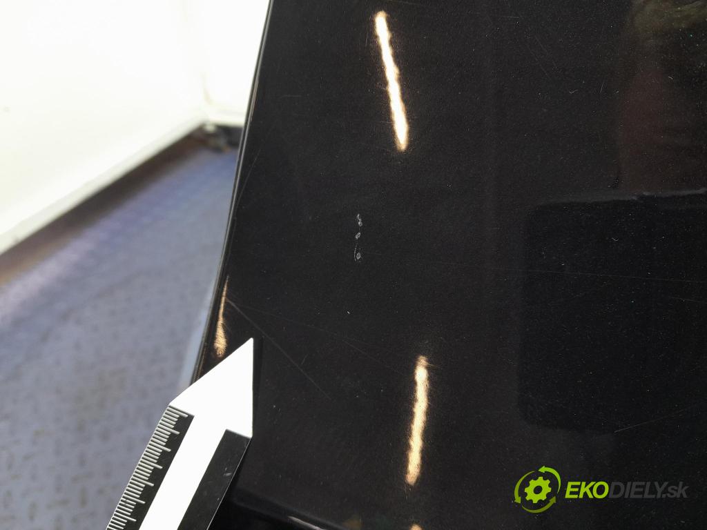 Audi A4 2008 dvere zad Vľavo: