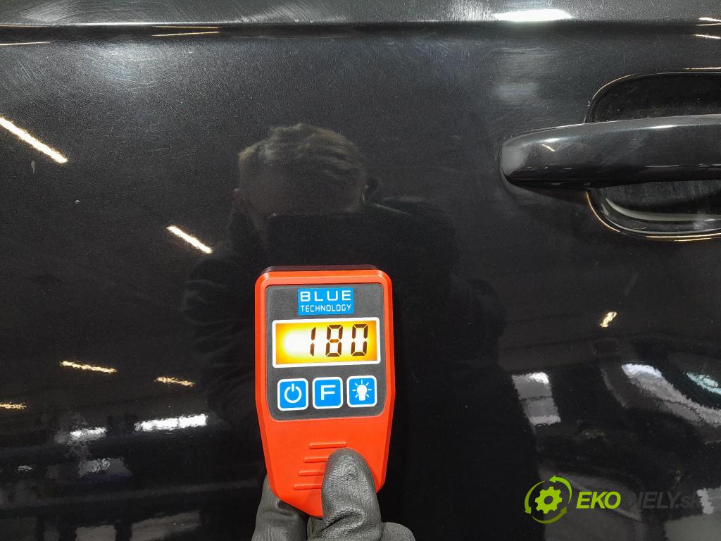 Audi A4 2008 dvere zad Vľavo: