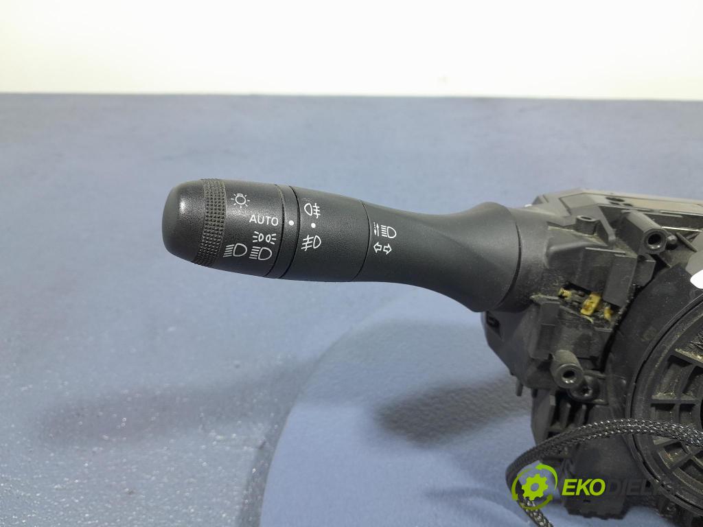 Dacia Sandero 2021 prepínač Komplex: 255670975R