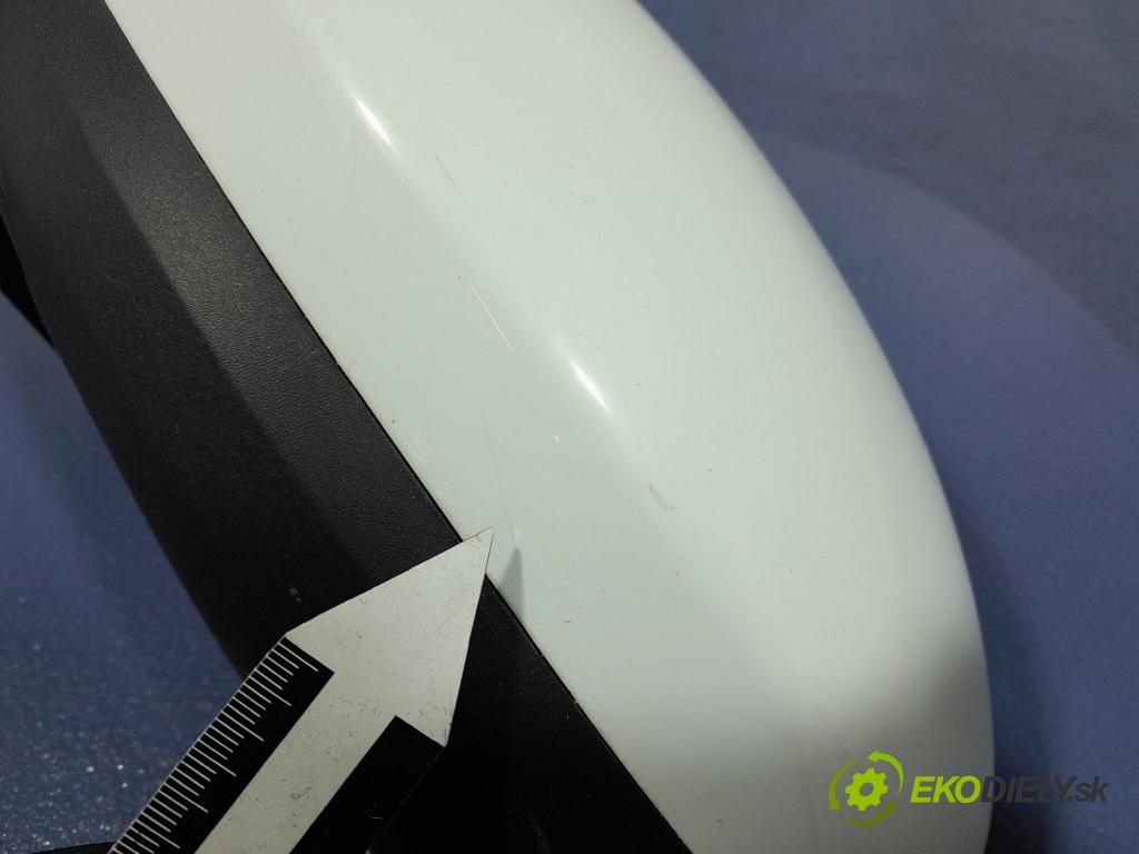 Dacia Sandero 2021 zrkadlo Vľavo: