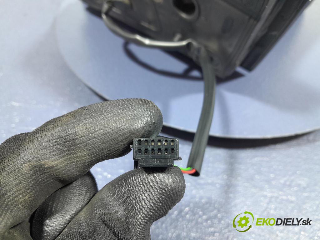 Dacia Sandero 2021 zrkadlo Vľavo: 