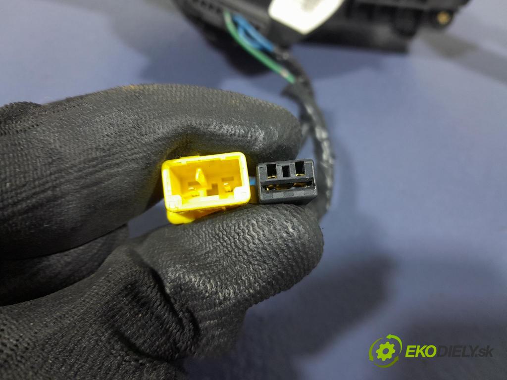 Honda Jazz 2003 prepínač Komplex: