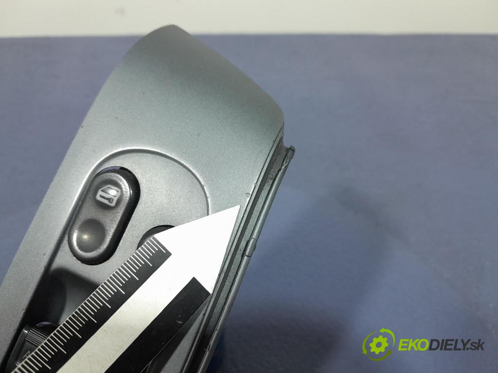 Honda Jazz 2003 prepínač Okná: 35750-SAA-G010-M