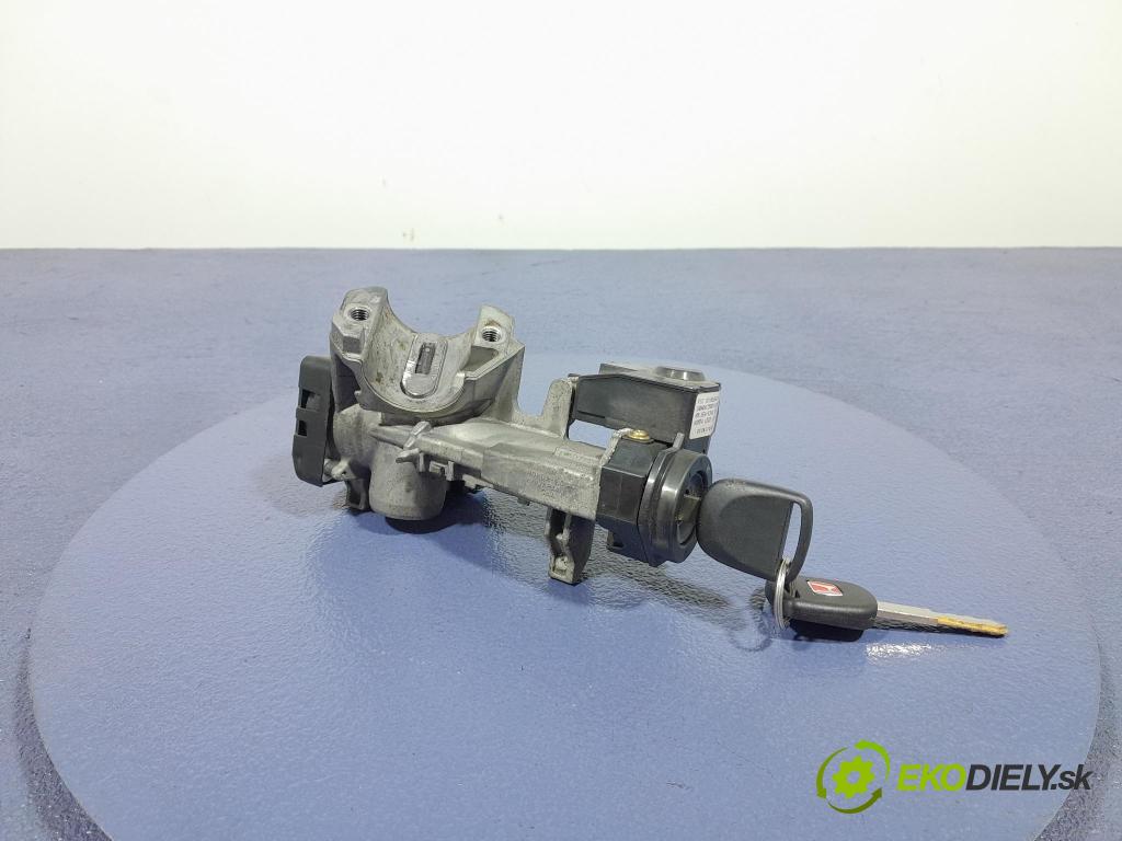 Honda Jazz 2003 Spínač zapaľovania: 25001031905A