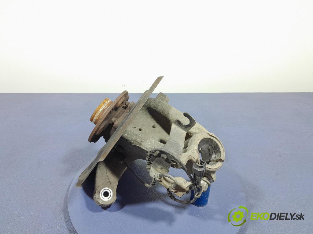 Renault Espace 2015 náboj ľavá