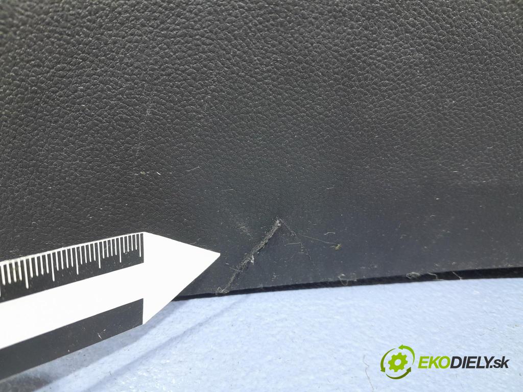 Dacia Sandero 2021 tunel Stredný: