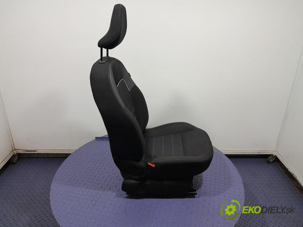Dacia Sandero 2021 Sedačka Ovládače: