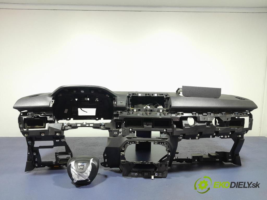 Dacia Sandero 2021 kokpit,pristrojová doska