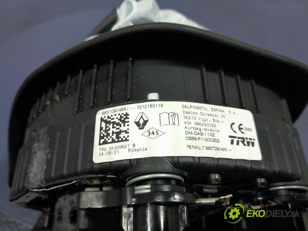 Dacia Sandero 2021 kokpit,pristrojová doska 