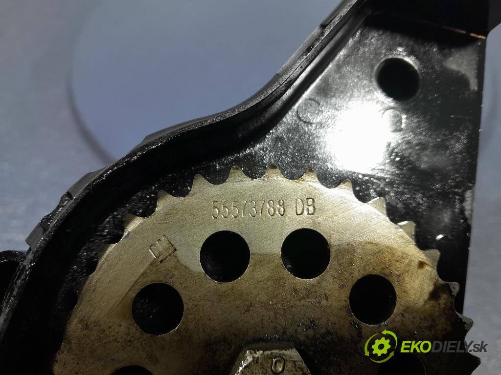 Opel Astra 0 čerpadlo Olej 55487858