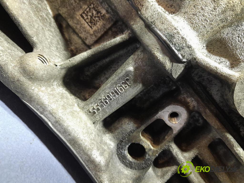 Opel Astra 0 Blok Motor: 55596879