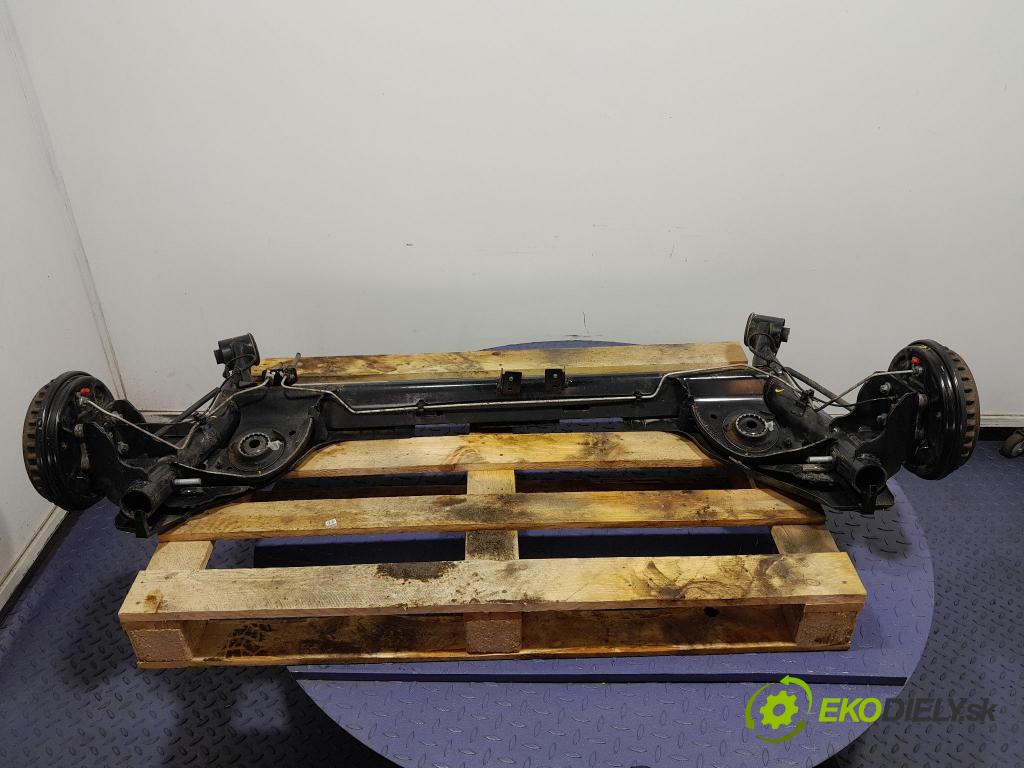 Dacia Sandero 2021 výztuha Pozastavenia: Zad: 555019610R