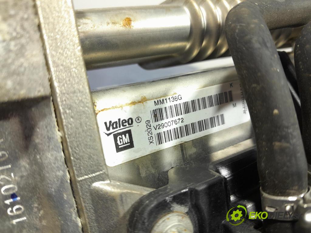Opel Astra 0 chladič EGR V29007672
